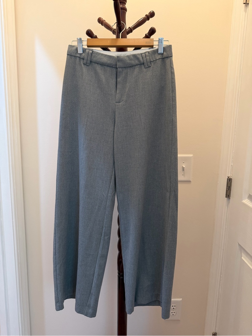H&M women’s Classic Straight-Leg Dress Pants - Light Gray